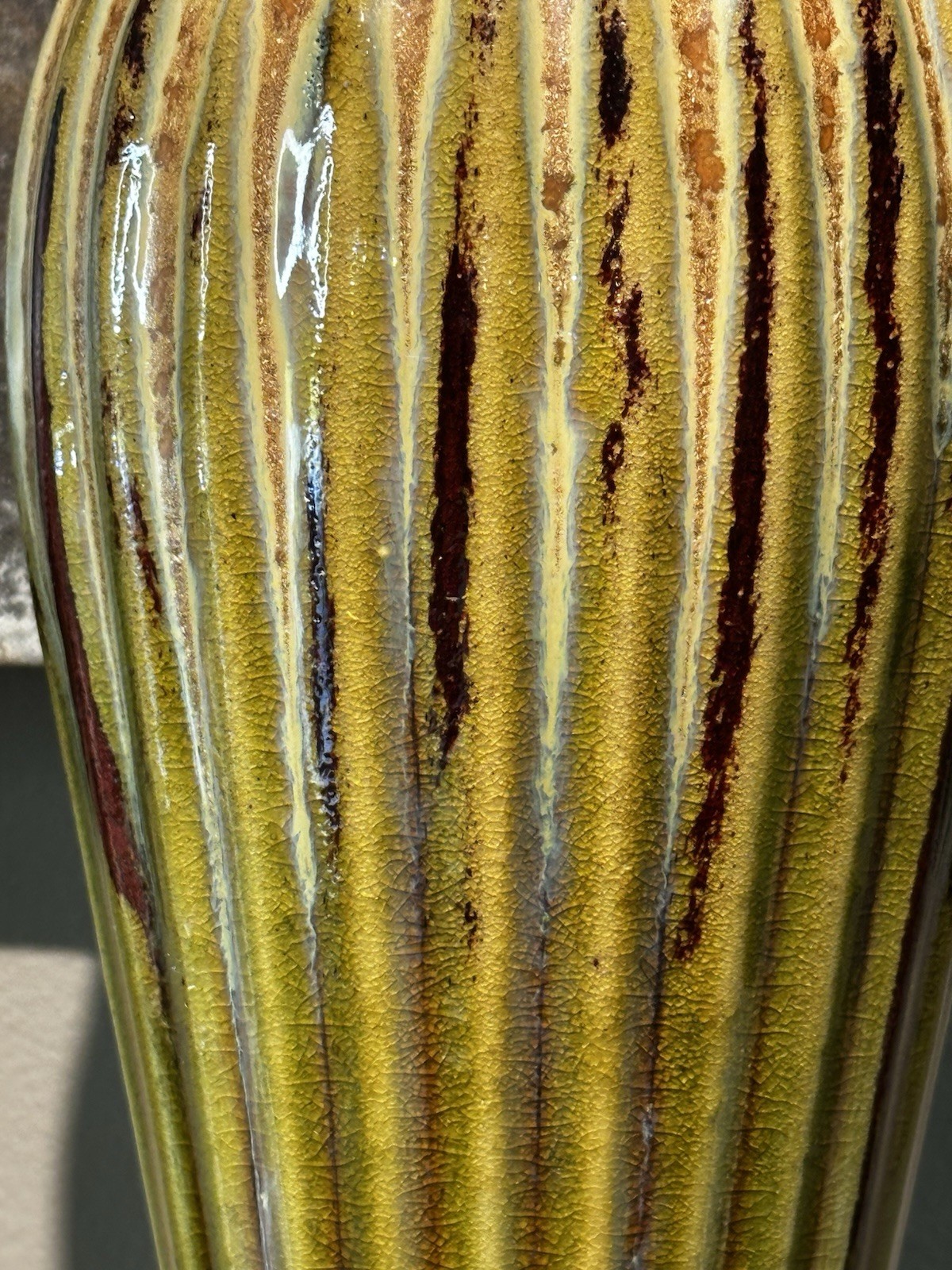 VTG MCM Studio Art Pottery Drip Glaze Fluted Vase 17.5″ Green/Rust