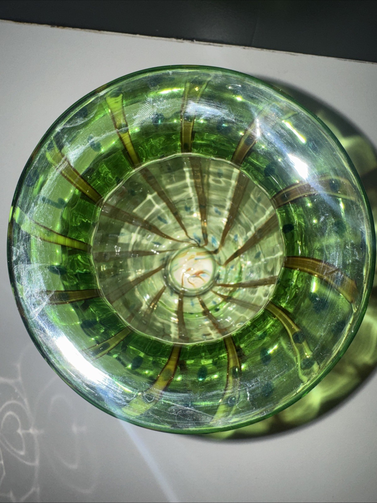 Sweet Murano Hand Blown Art Glass 7.5″ Green Ribbed Vase w Gold Strips Blue Dots