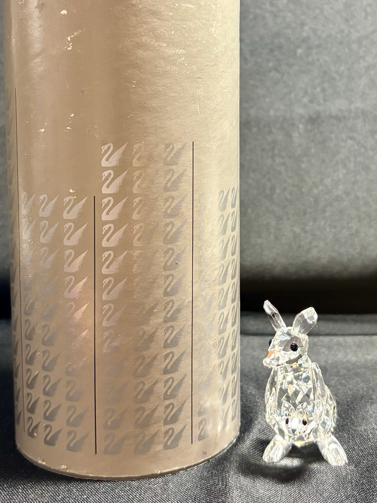 Swarovski Crystal Figurine Kangaroo & Baby Joey #181756 MINT in original box