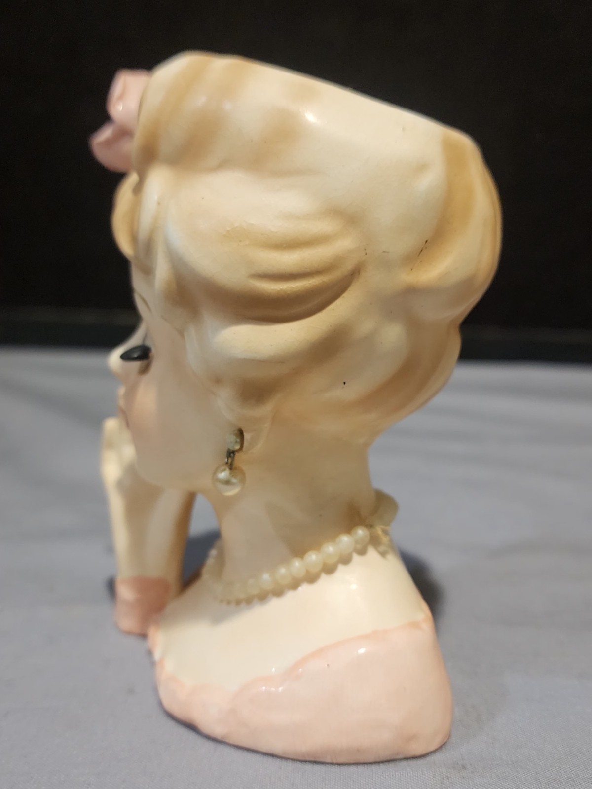 Vintage 1961 Inarco Lady Head Vase with Pearl Necklace and Pearl Earring E-196/s