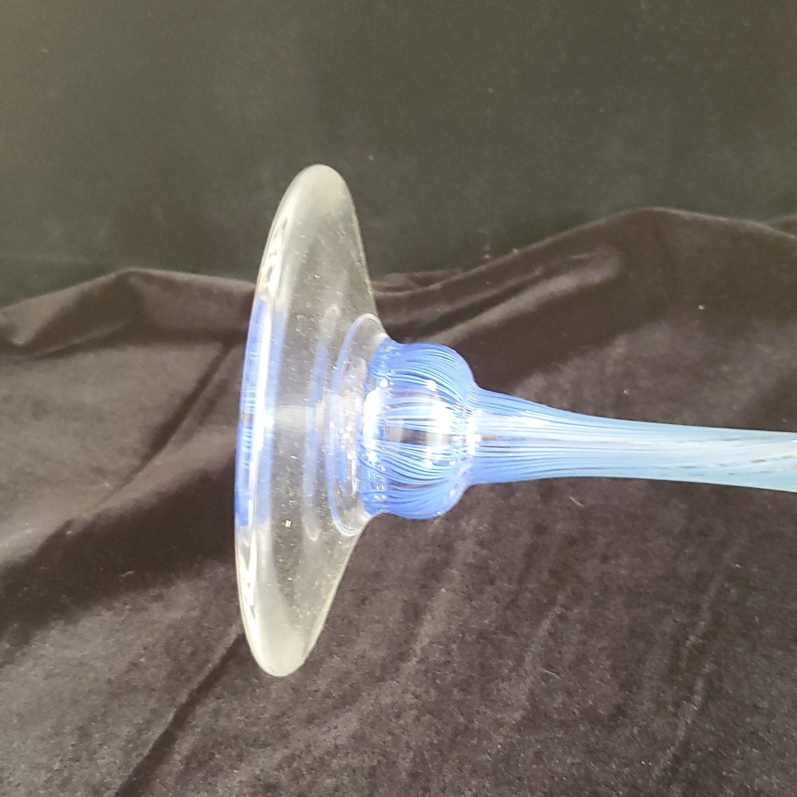 Vandermark Signed Blue Iridescent Art Glass Fan Vase w/ Pedestal Base. 13 3/4 in