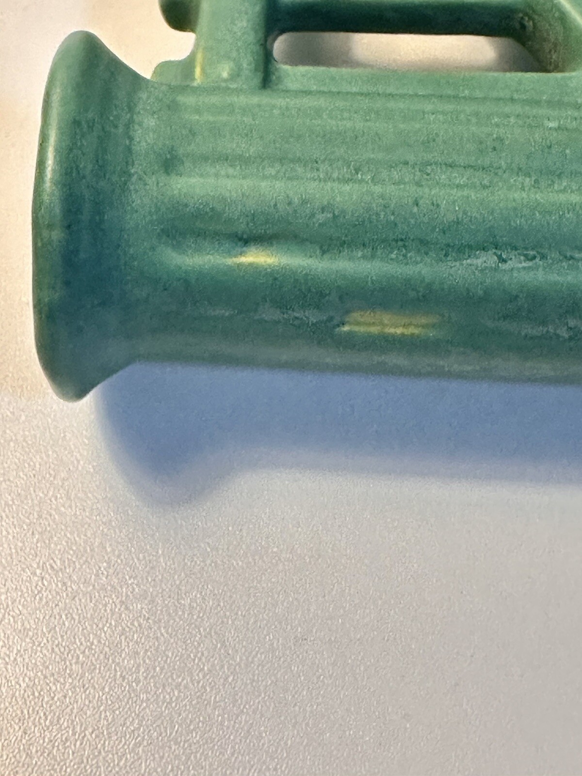 Roseville Pottery “ Matt Green “ # 7 Double Bug Gate Vase In 1907