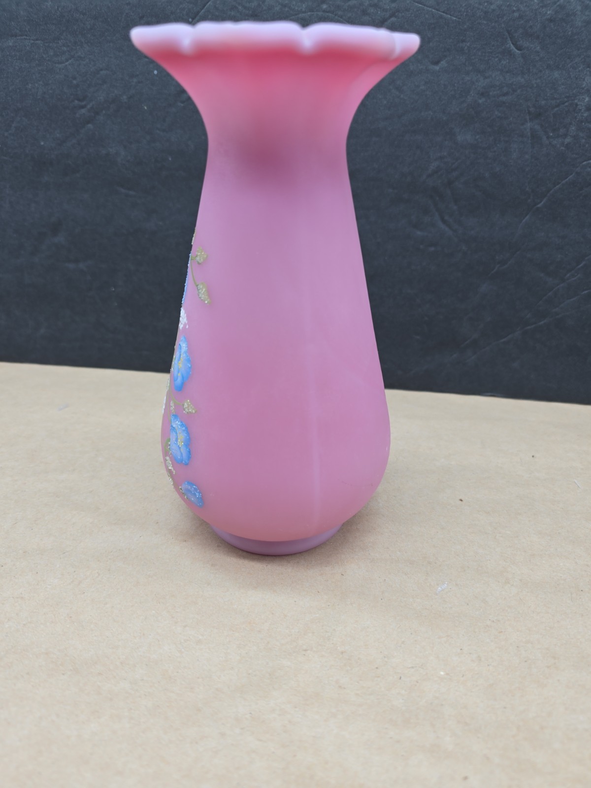 Rare Fenton “MORNING GLORIES ON ROSE QUARTZ VASE” HP by Marilyn Wagner