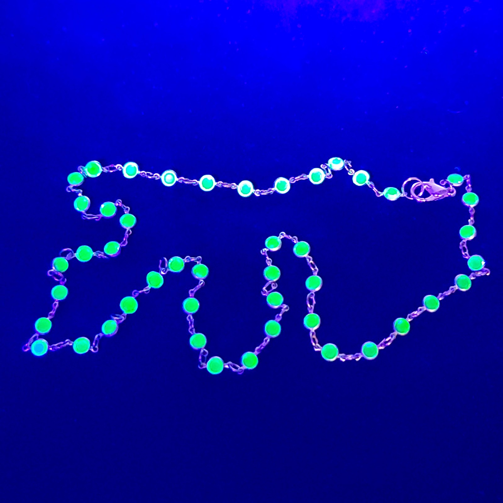 Dainty Uranium Glass Necklace Riviere Green Faceted Gold Tone