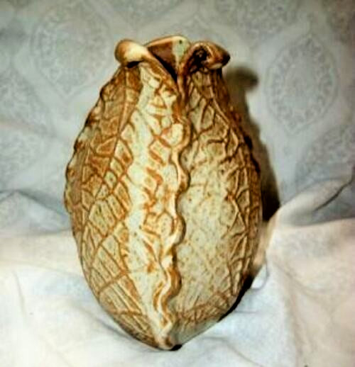 Art Pottery Majolica Triple Leaf Vase Handmade Indonesia Vintage Cream Brown