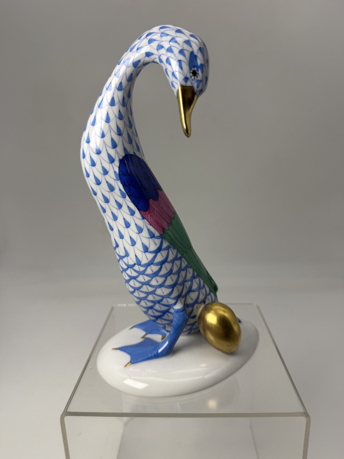 Exquisite Herend Porcelain Goose with Golden Egg In Fishnet Blue Hand Made