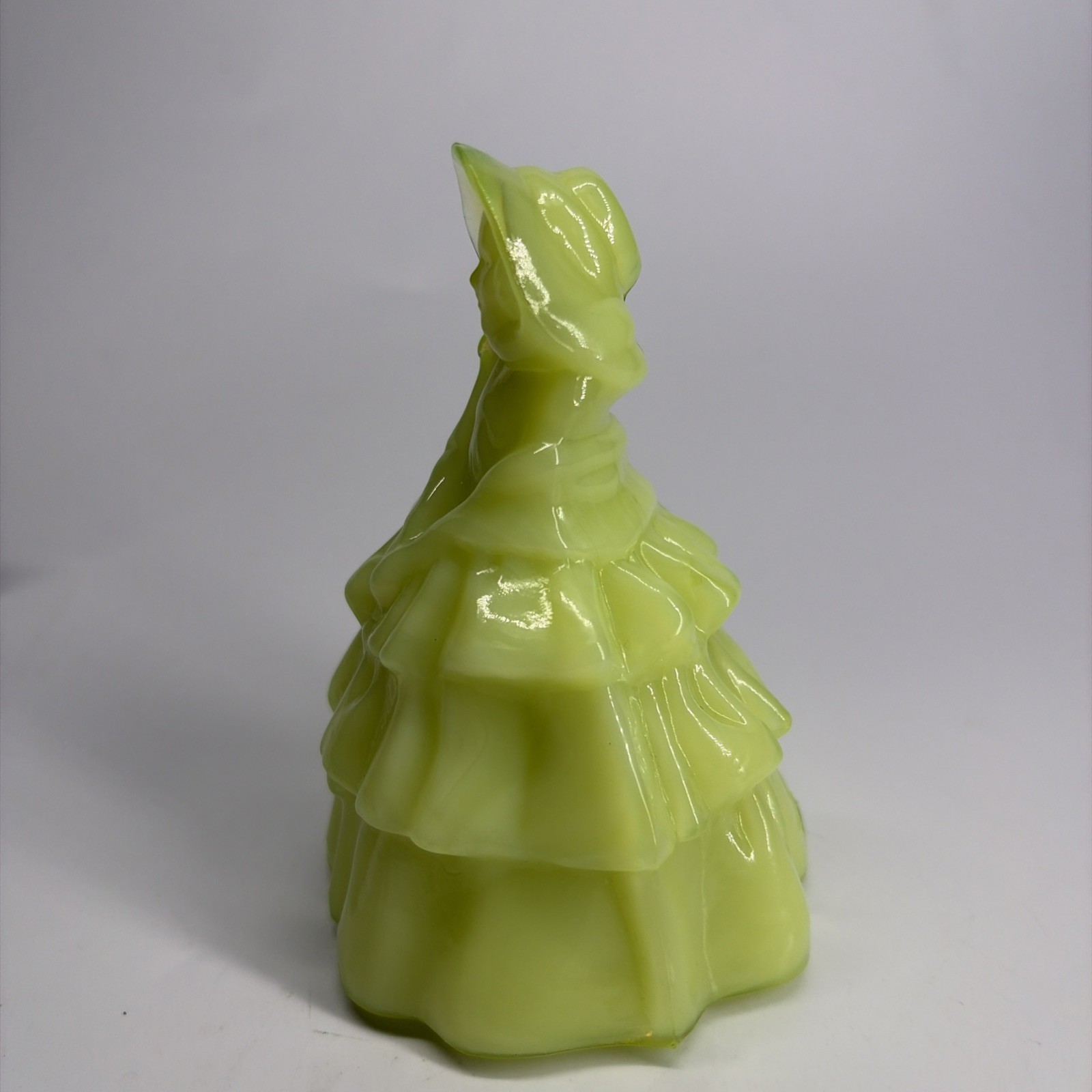 Boyd Louise Doll Figurine 4.25″ Lemon Ice Custard Uranium Glass UV Glow