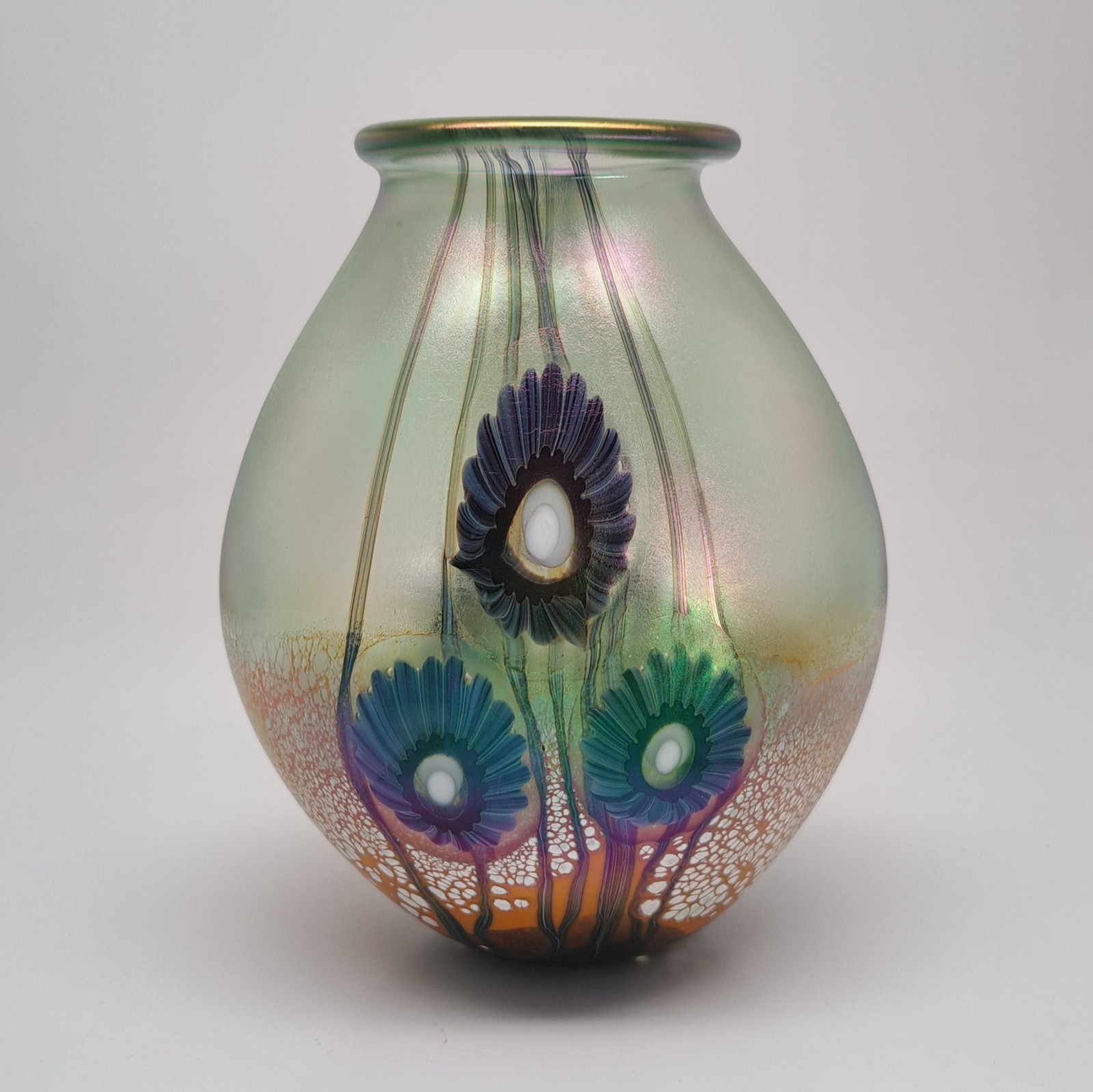 Robert Eickholt Art Glass Iridescent Seascape Hyacinth Pillow Vase Handblown