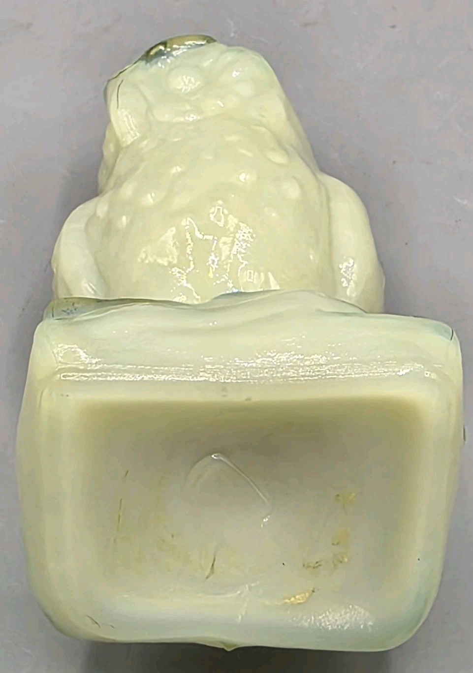 Boyd Glass Owl Figurine – Katydid Green Slag, 1st Mark (1978-1983) B in Diamond