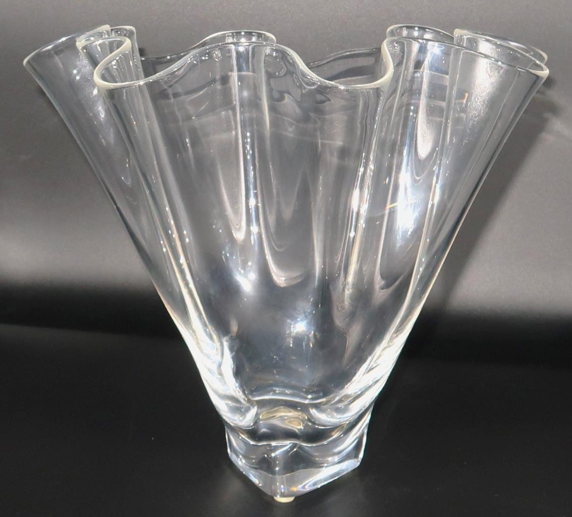 Steuben Signed Art Glass Crystal Handkerchief Vase, 11 1/4″ x 9 3/4″H