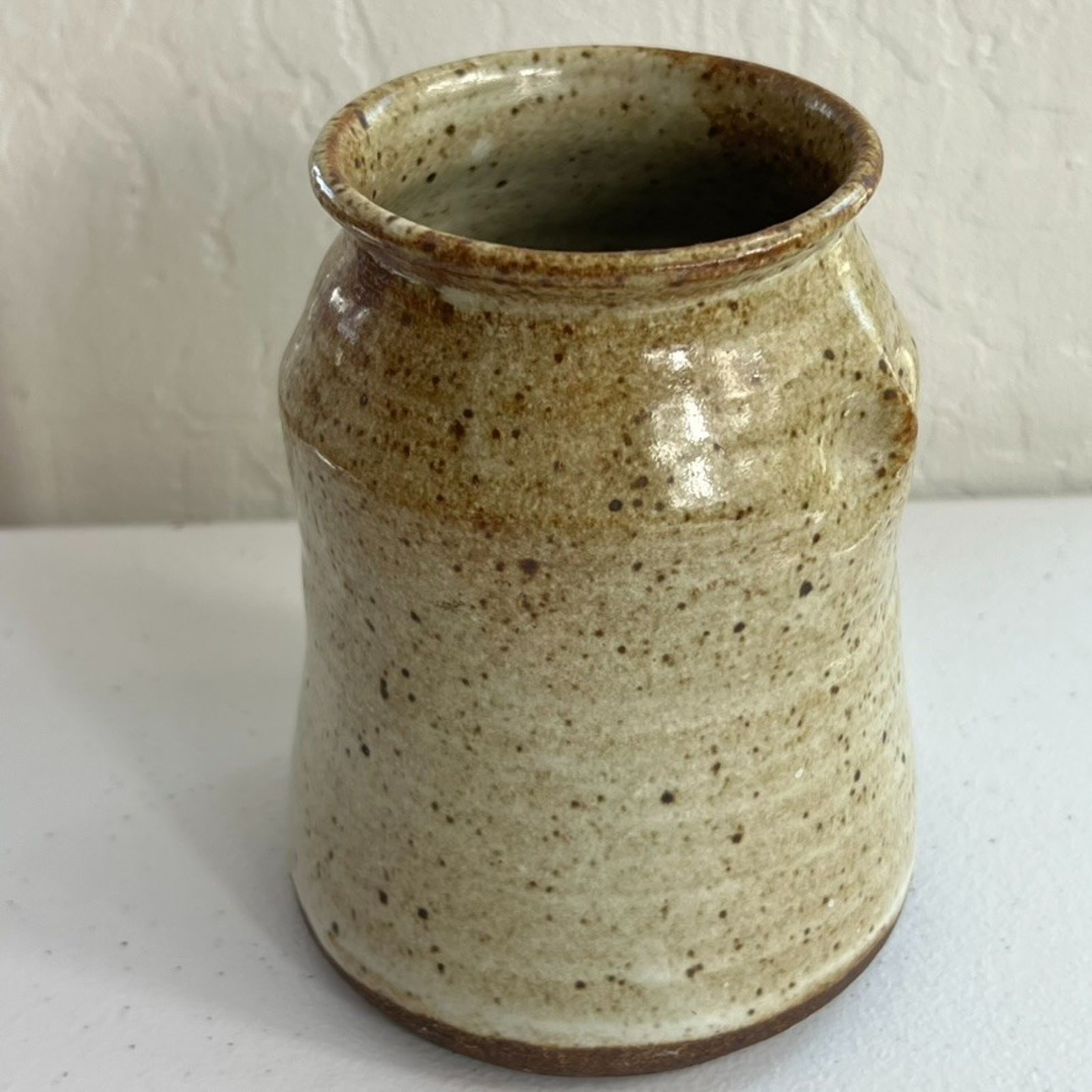 Studio Art Pottery Vase Speckled Glazed Brown Hand Thrown 5″