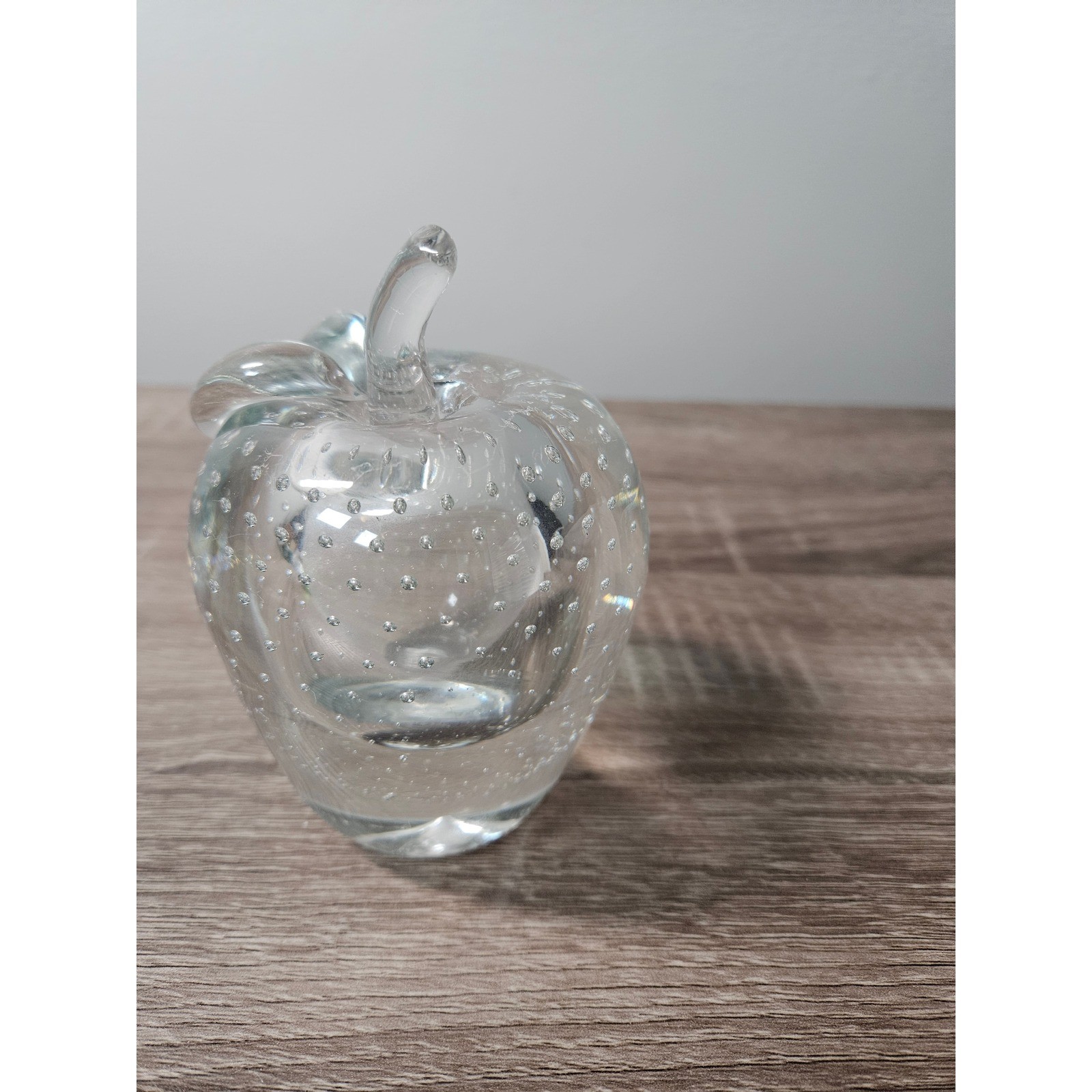 Clear Hand Blown Glass Apple Paperweight Controlled Bubble Fruit Figurine 4.5″