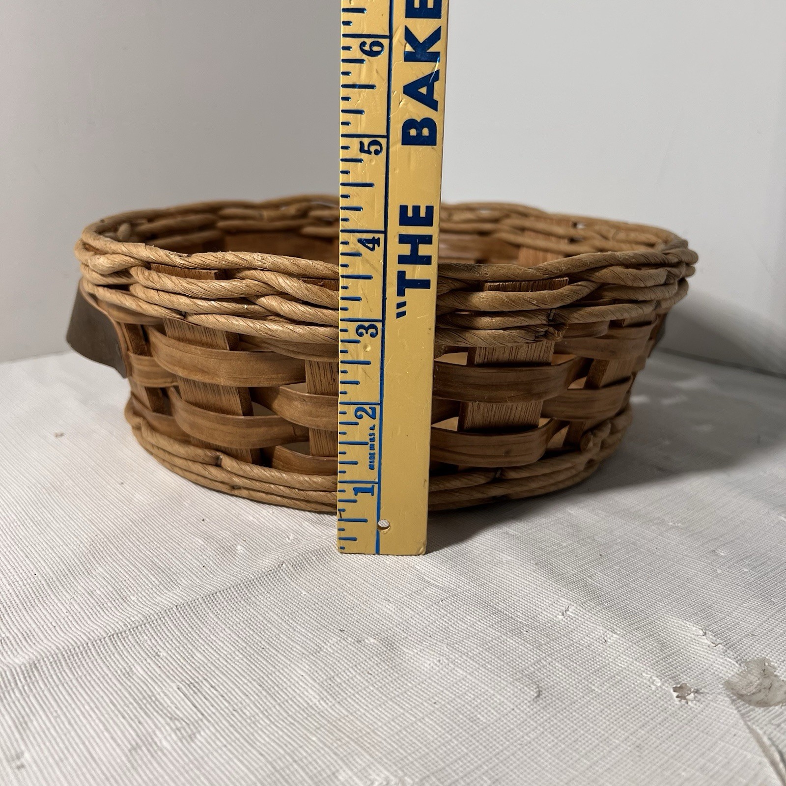 Vintage Pyrex Round Woven Basket With Handles For 2qt Casserole Dish 024-624-684