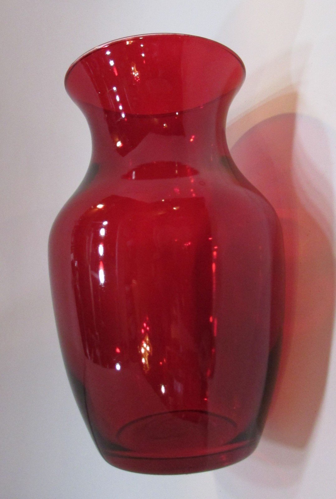 Old MCM 1960’s Anchor Hocking Glass Ruby Red Vintage 8″ Tall Urn Flower Vase