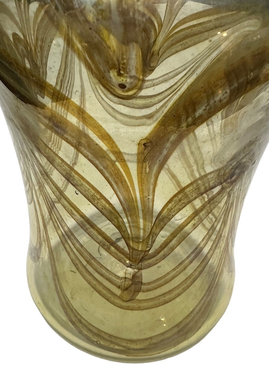 Vtg Art Glass Vase Swirl Cane Ribbon Gold And White Sharp Pontil Unmarked 8.5”