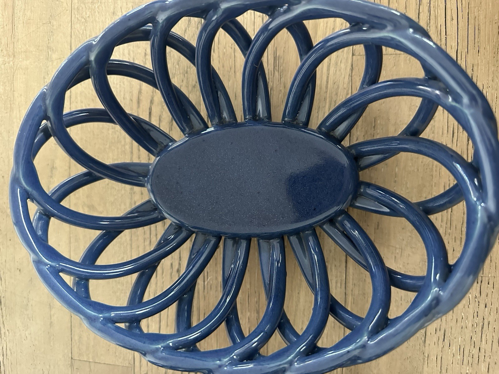 Eucalyptus Stoneware 2 Blue Oval Bread Baskets Fruit Bowls Woven Pottery 10 3/4