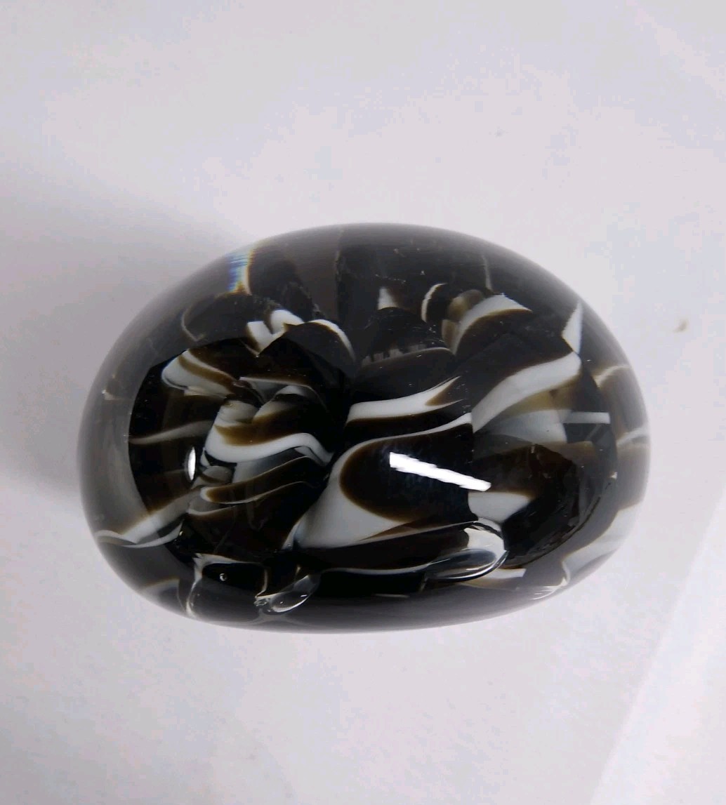 Vintage Joe St. Clair Bubble Bound Ribbon Paperweight Black White Stamped Base