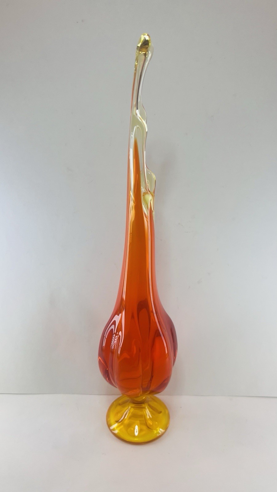 Vintage Viking Glass 16” Epic 6-Petal Persimmon Swung Vase, Excellent Condition