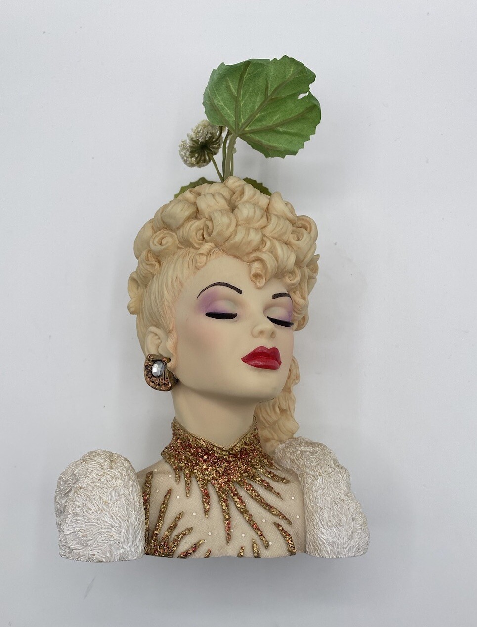 Cameo Girls Lady Head Vases Eve 1987 Grand Entrance LV-027 2001 Edition