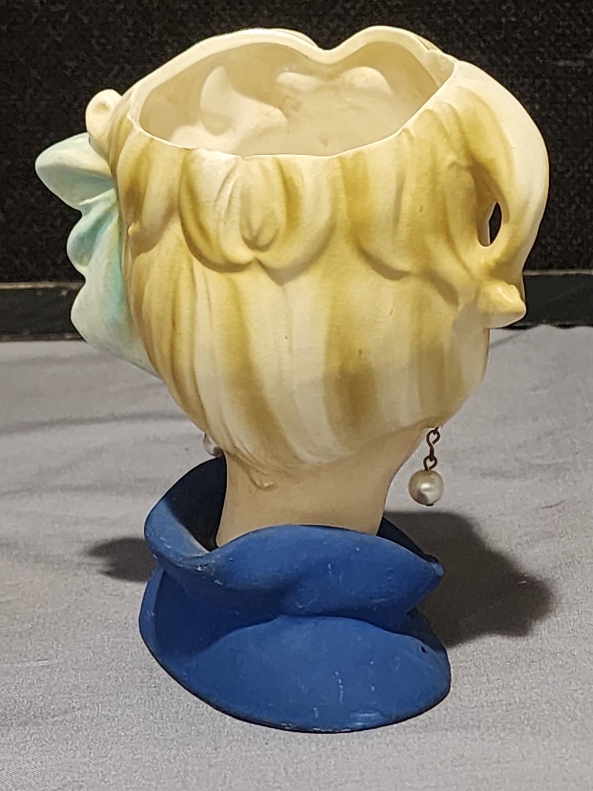 1960’s ENESCO LADY HEAD VASE TEAL DRESS HAIR BOW PEARL EARRINGS ORIG LABEL