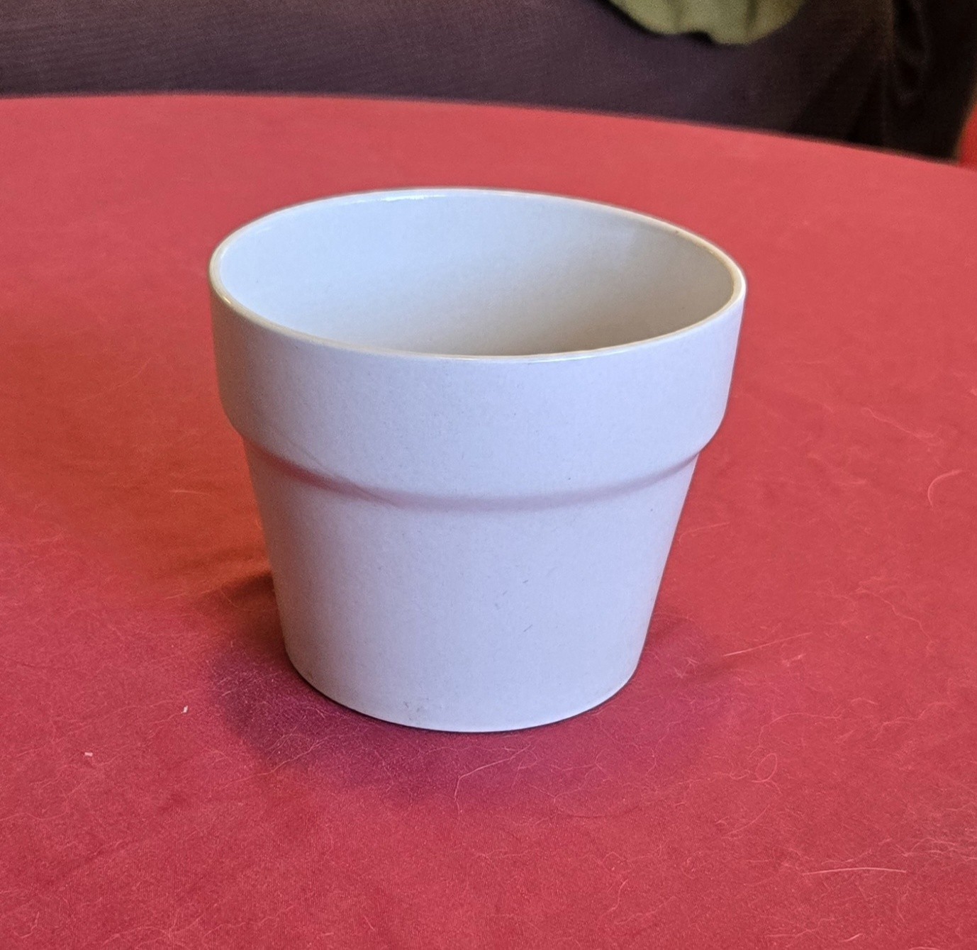 Vintage Solid Almond Color Flower Pot, 4 Inch Height, 5 Inch Diameter