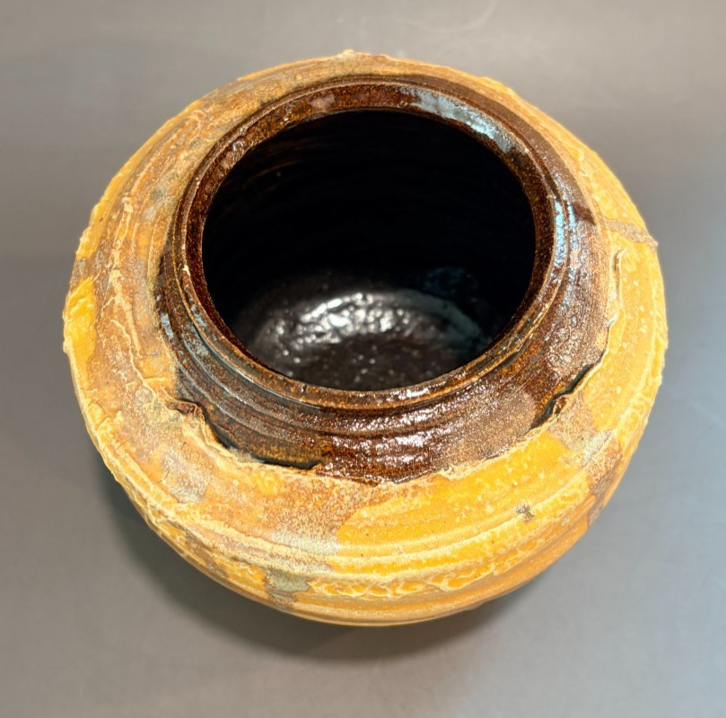 VTG 1981 Signed Arkless Studio Pottery 4.5″ Drip Vase | Hand-Thrown Earth-Tones