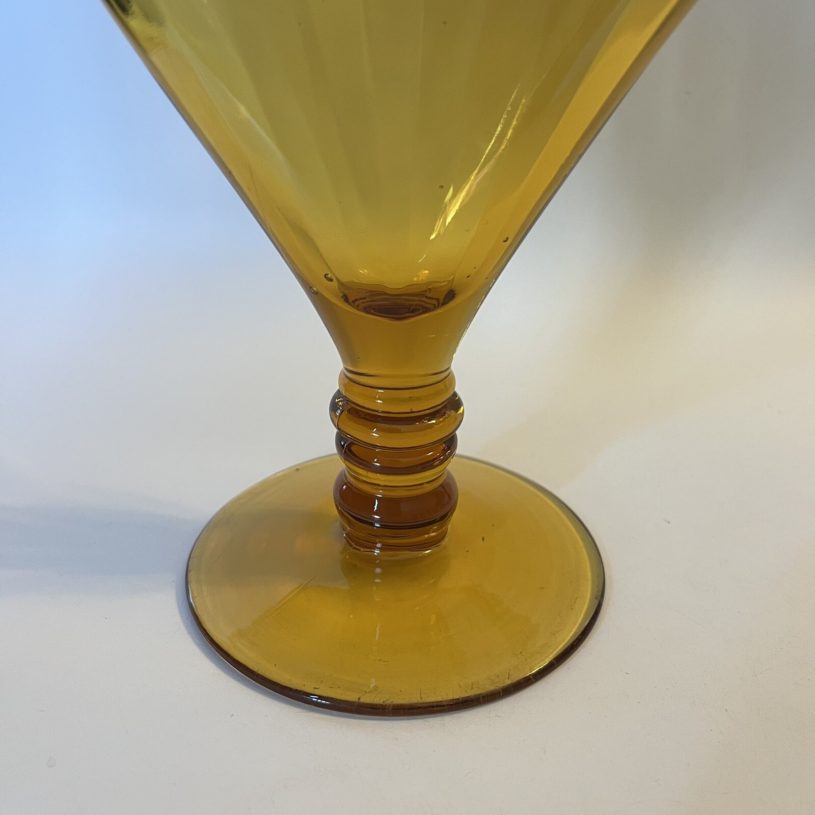Vintage Amber Glass Fan Vase Optic Ribbed 8.5″ H x 7 L x 1.25″ W 3.75″ D Base