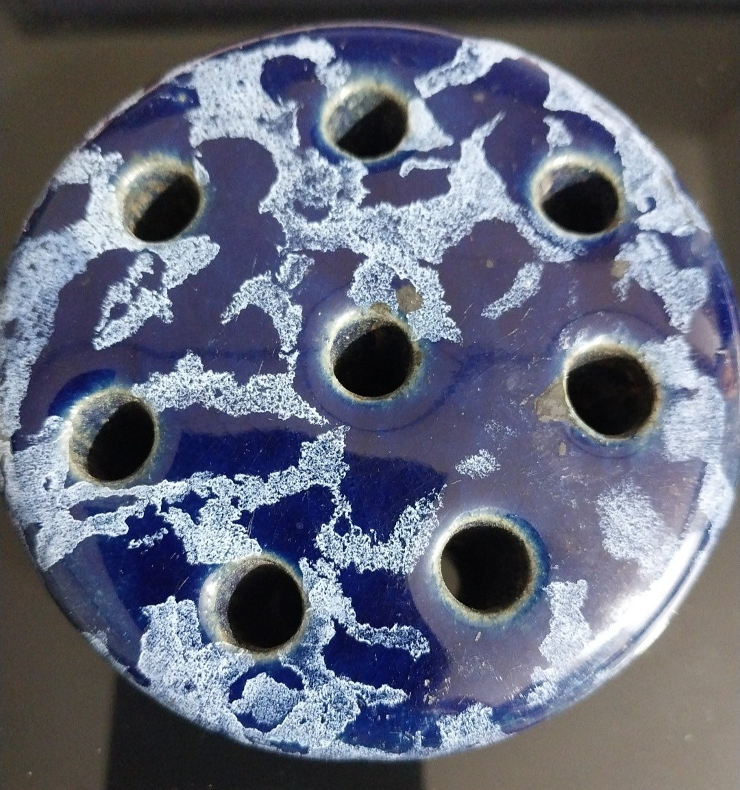 Antique WELLER 3 1/4″ x 1 1/2″ Blue Glazed 8 Hole Flower Frog