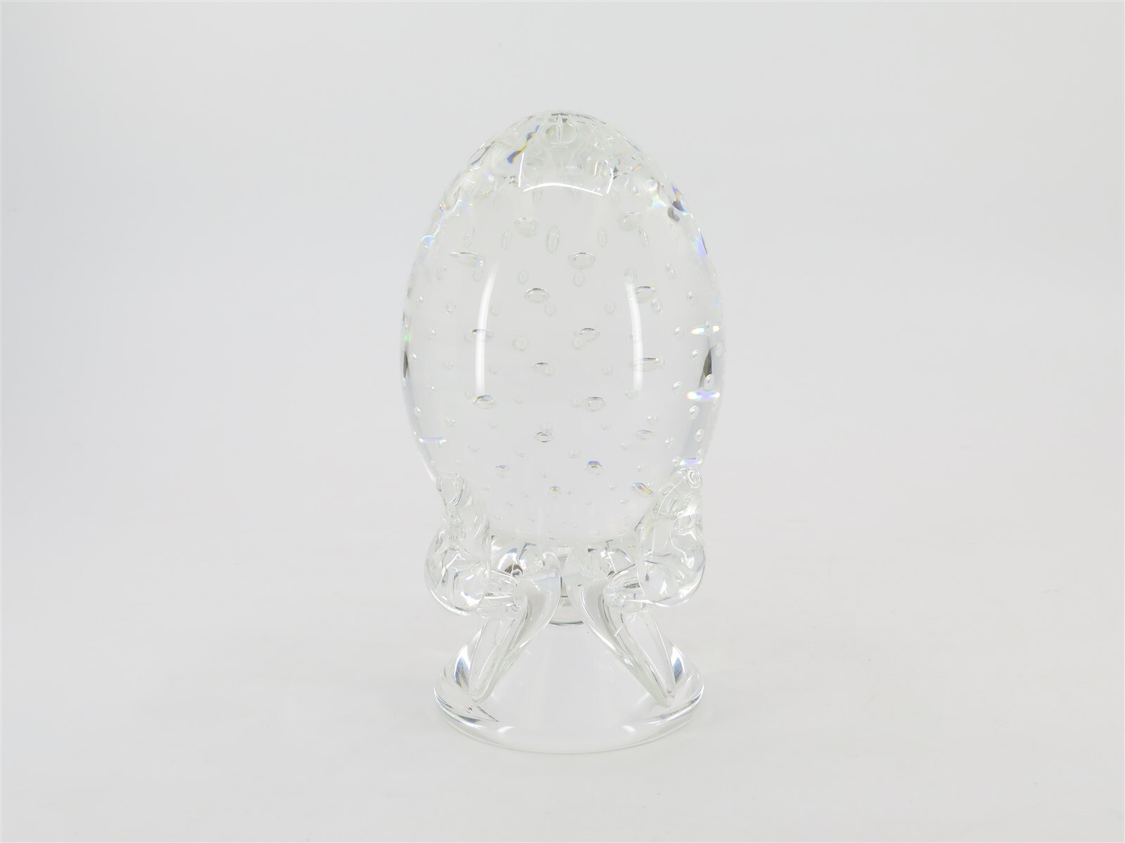 Steuben Crystal Controlled Bubble Egg Figurine Paperweight by Lloyd Atkins