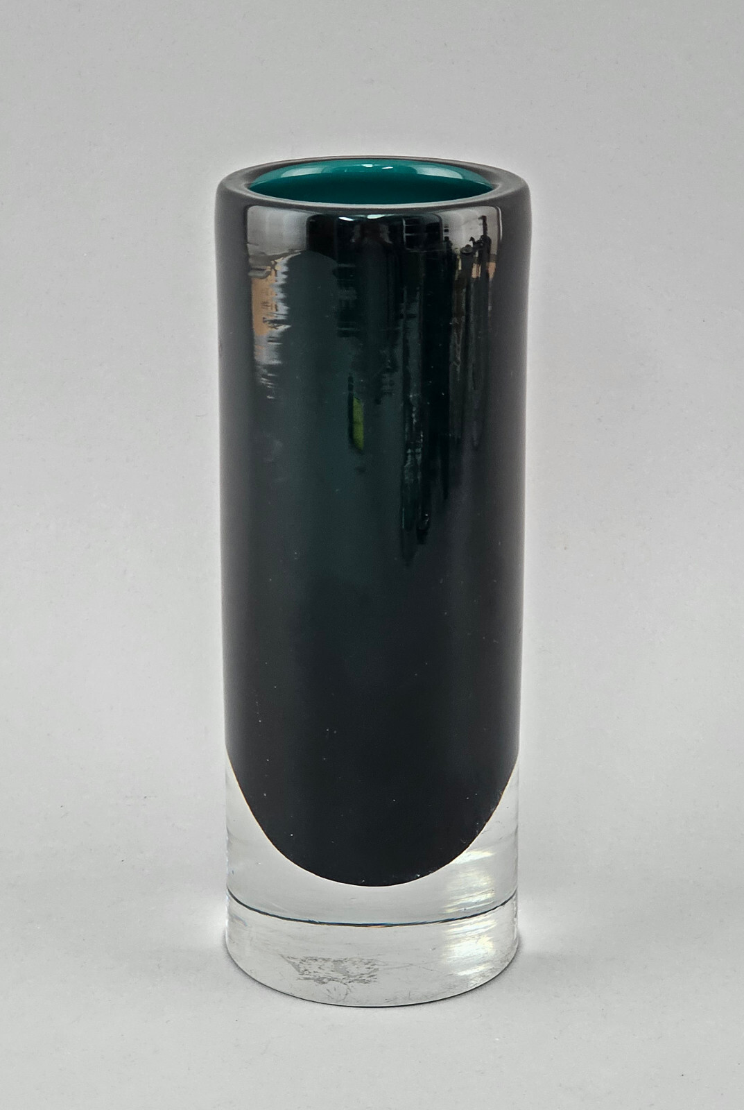 99835569 Modern Overlay Vase H20.5Cm