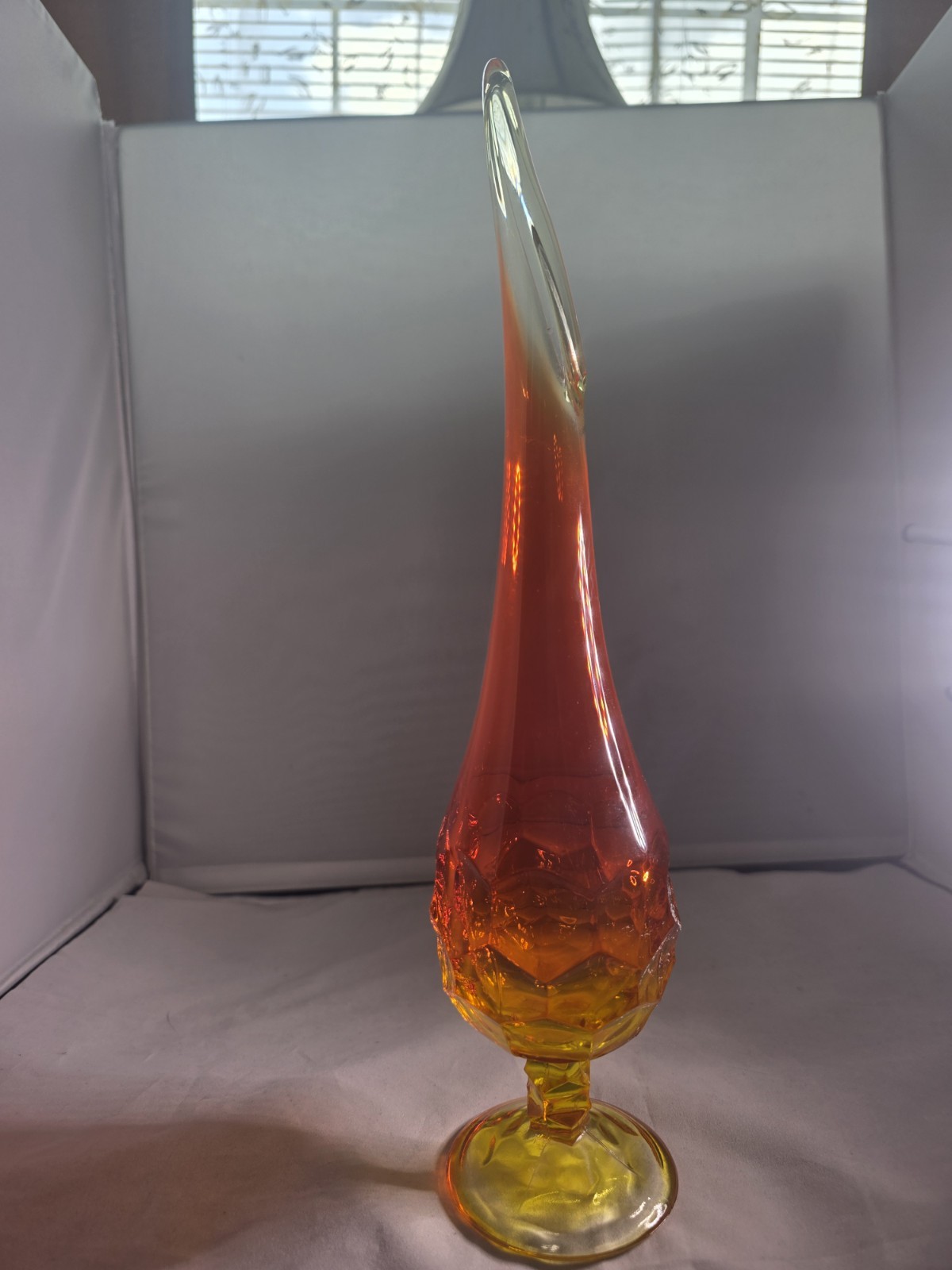Mid-Century VIKING Amberina Pedestal Swung Column Glass Vase Retro 14¾”
