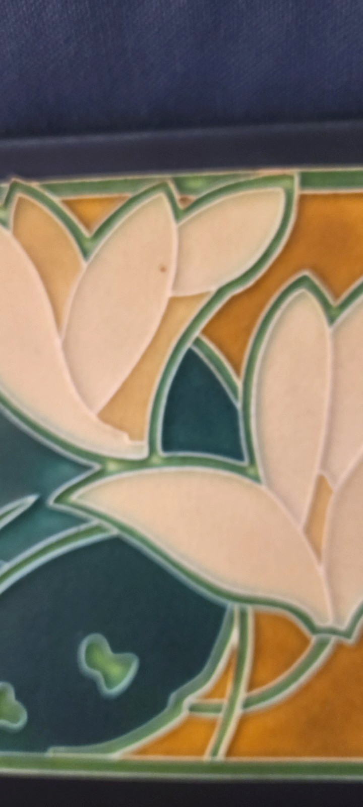 Motawi Tileworks 6×6 Cyclamen Flowers Retired