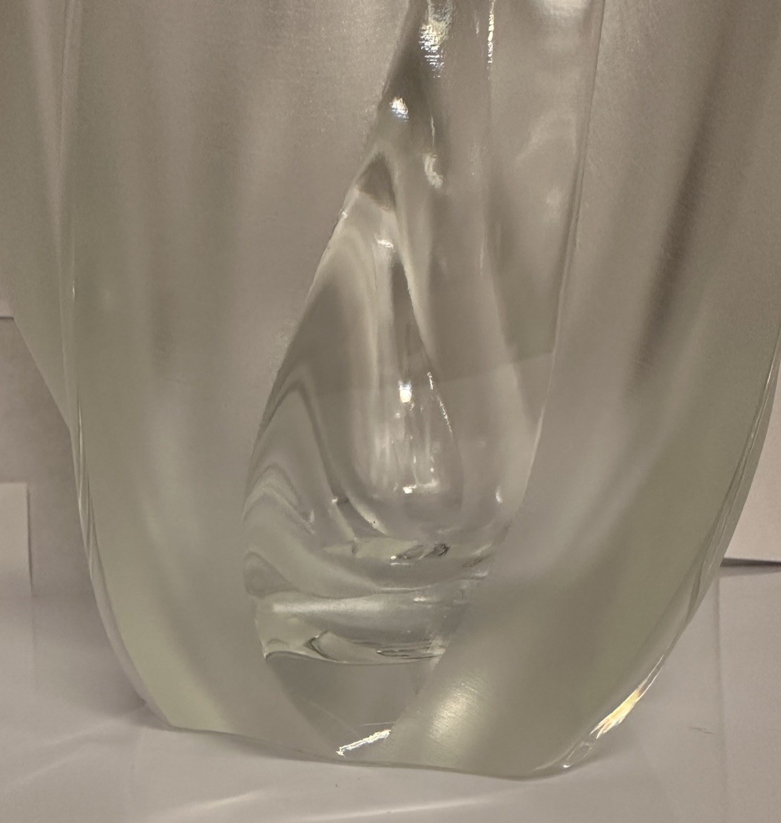 Lalique France Ingrid Crystal Vase WITH ORIGINAL BOX Marc Lalique Frosted 10.5”