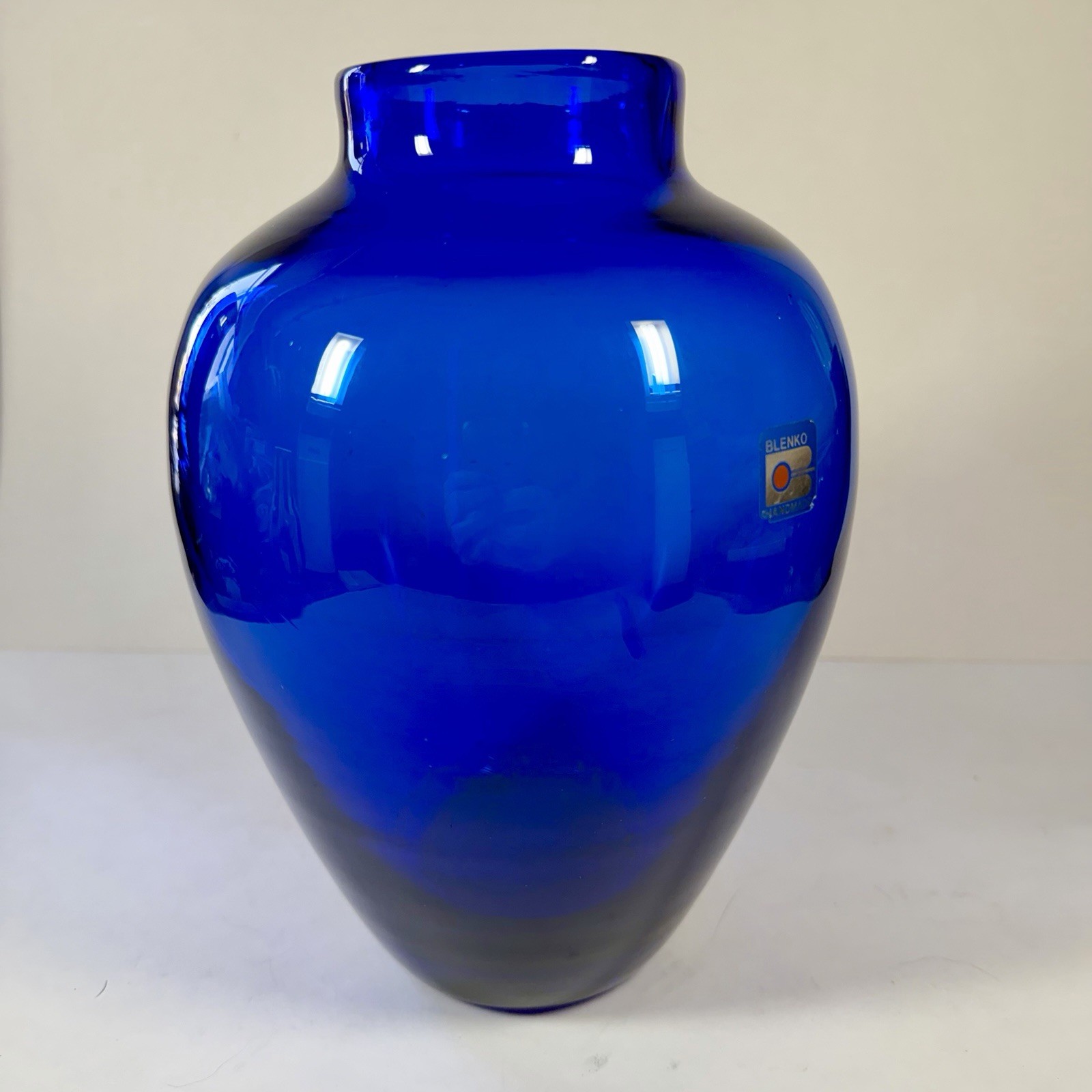 Blenko #8821-M Vase Sapphire Blue 9.5″ Hand Blown Glass Orig Sticker Vtg 1980s