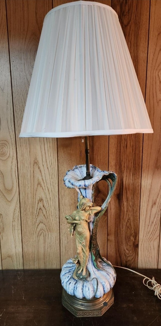 Terracotta vase “Woman with a lily Calla”, model of Ernst Wahliss, Lamp. France