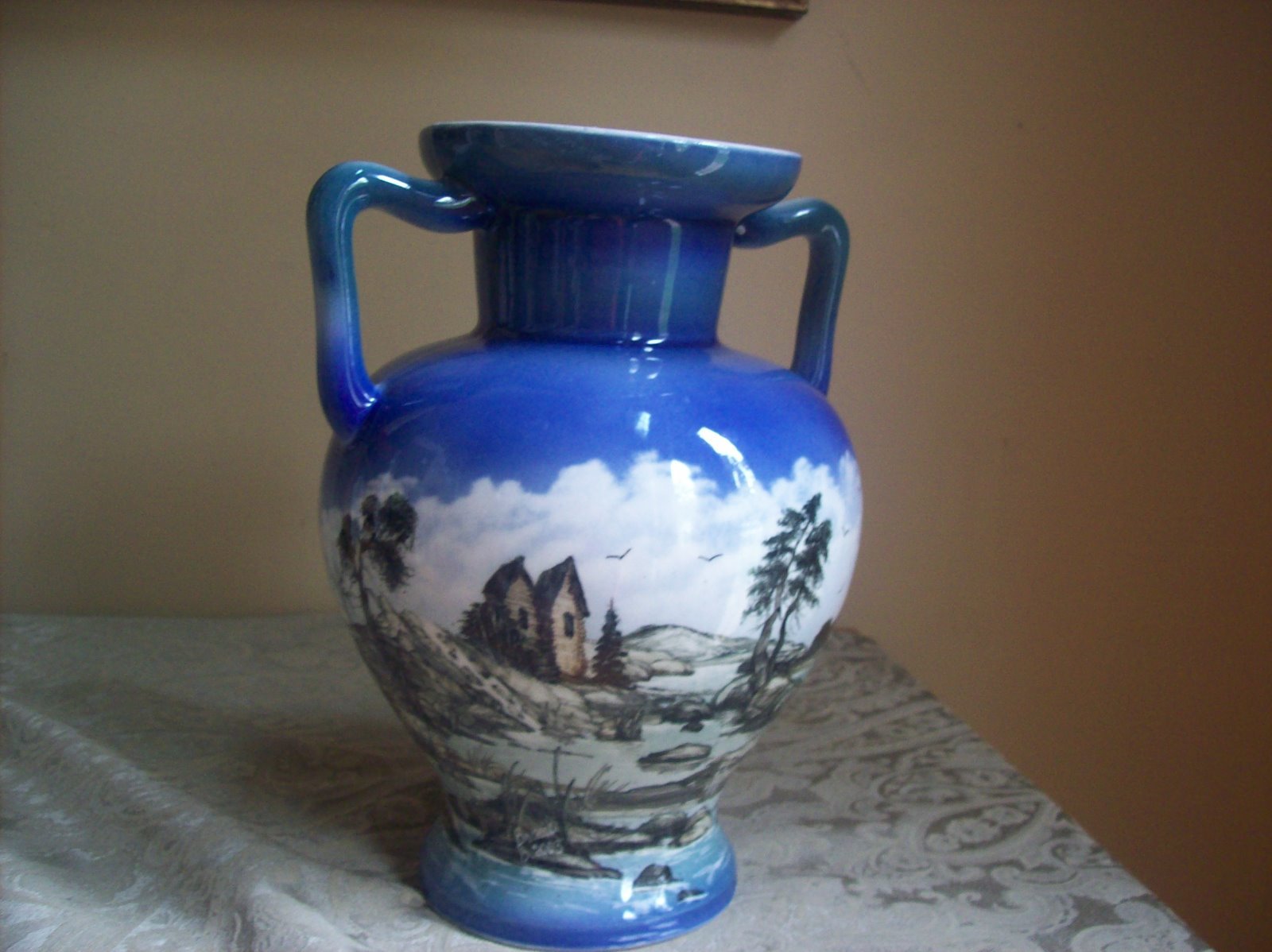 Picturesque Hand Painted Vase From the Ukraine Excellent Cond. Great Piece