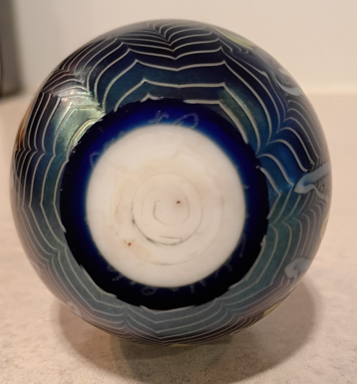 3.25″ Signed 81/7660 Grant Randolph Studios 3 Flower Art Glass Paperweight