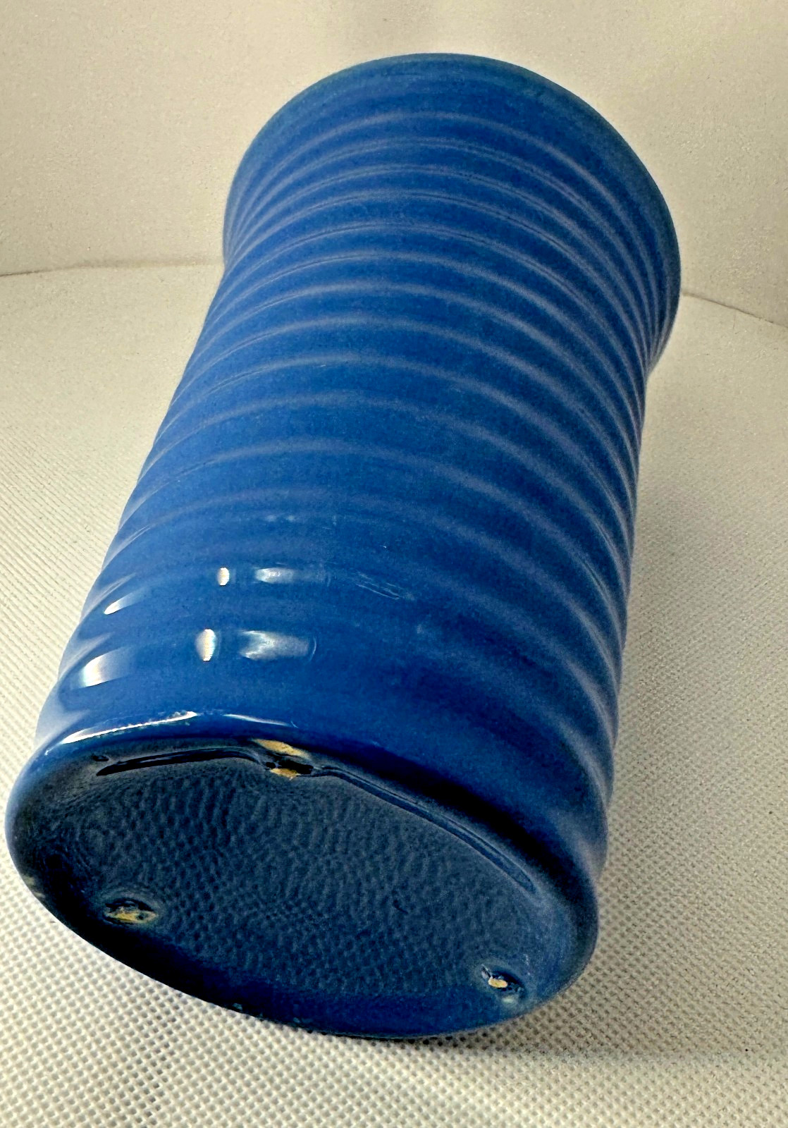Vintage Bauer Pottery 6″ Blue Ring Ware Vase – EXCELLENT CONDITION