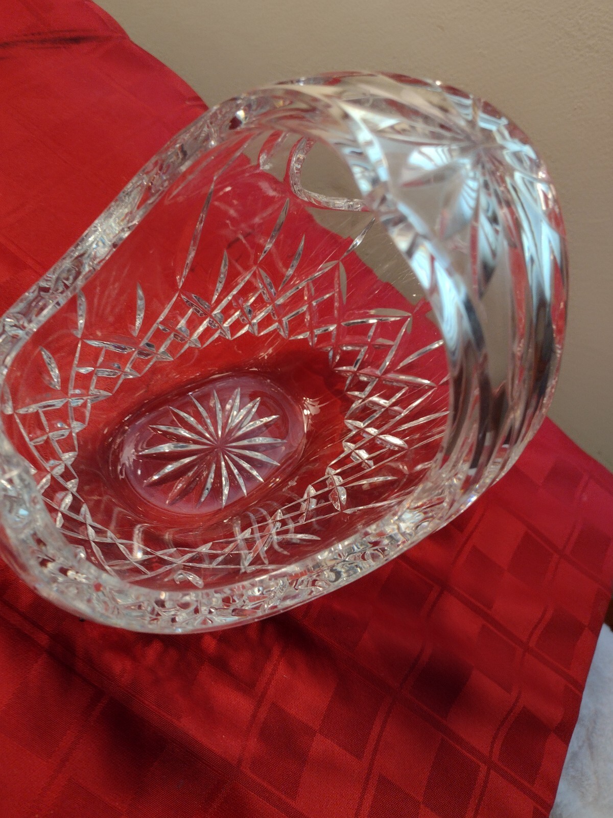 Waterford Crystal Lismore 7 1/2” Cut Basket Excellent! Easter