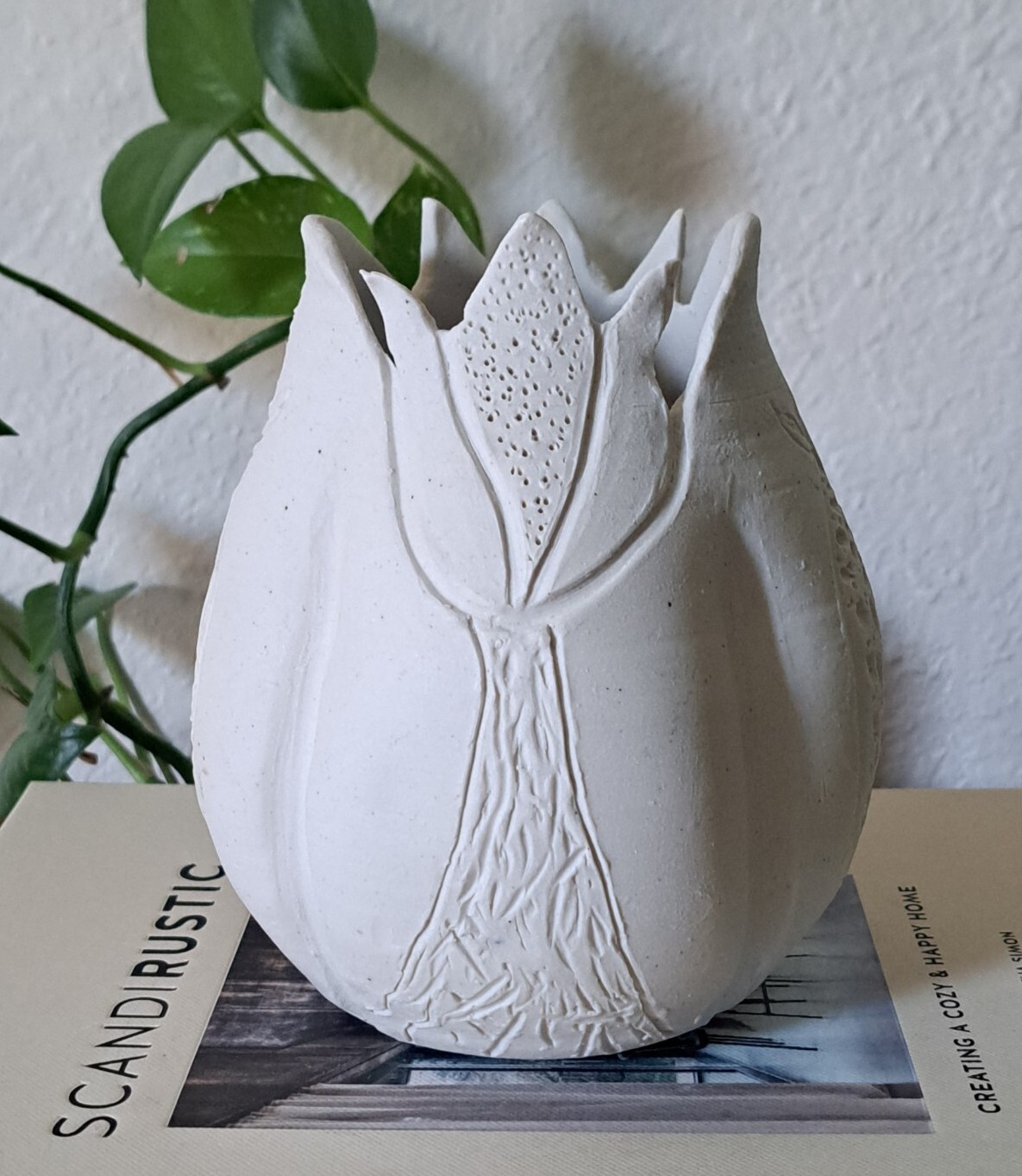 Vintage Signed Ruth Gettys Calhoun Art Pottery Vase Unglazed Unique Incised