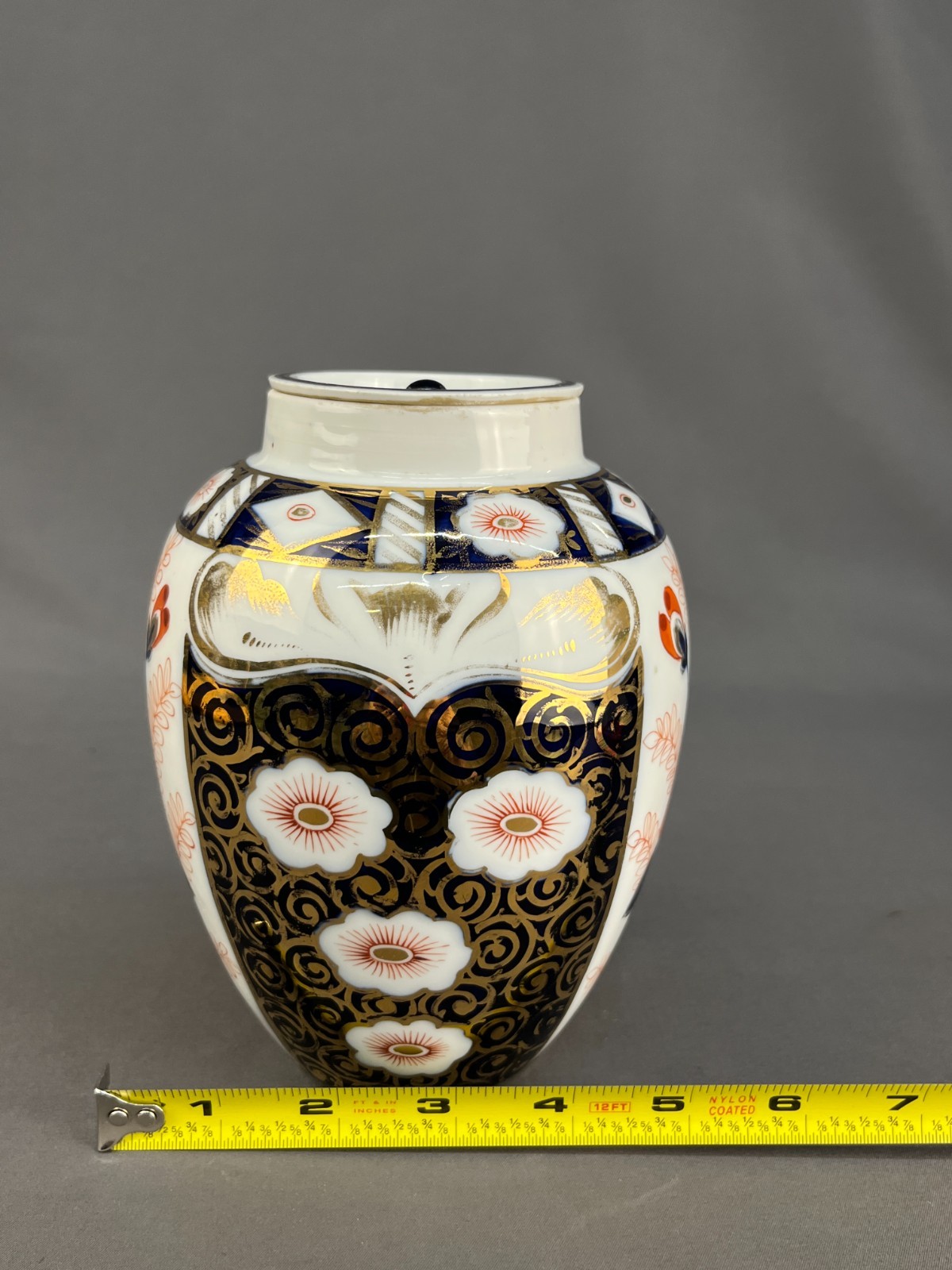 19th c. Schoenau Bros German Porcelain IMARI 6 1/2″ Ginger Jar w/Lid 1887-96