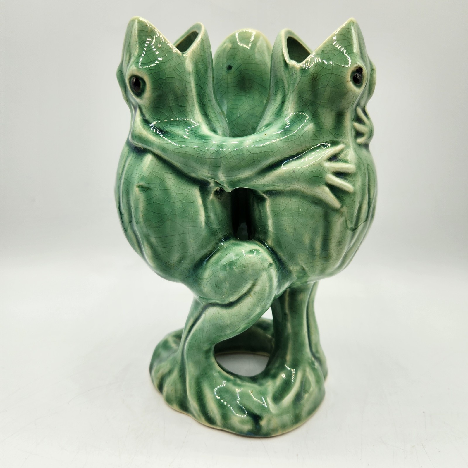 Vintage – Green Ceramic 3 Three Dancing Hugging Frogs Vase – Made in Japan