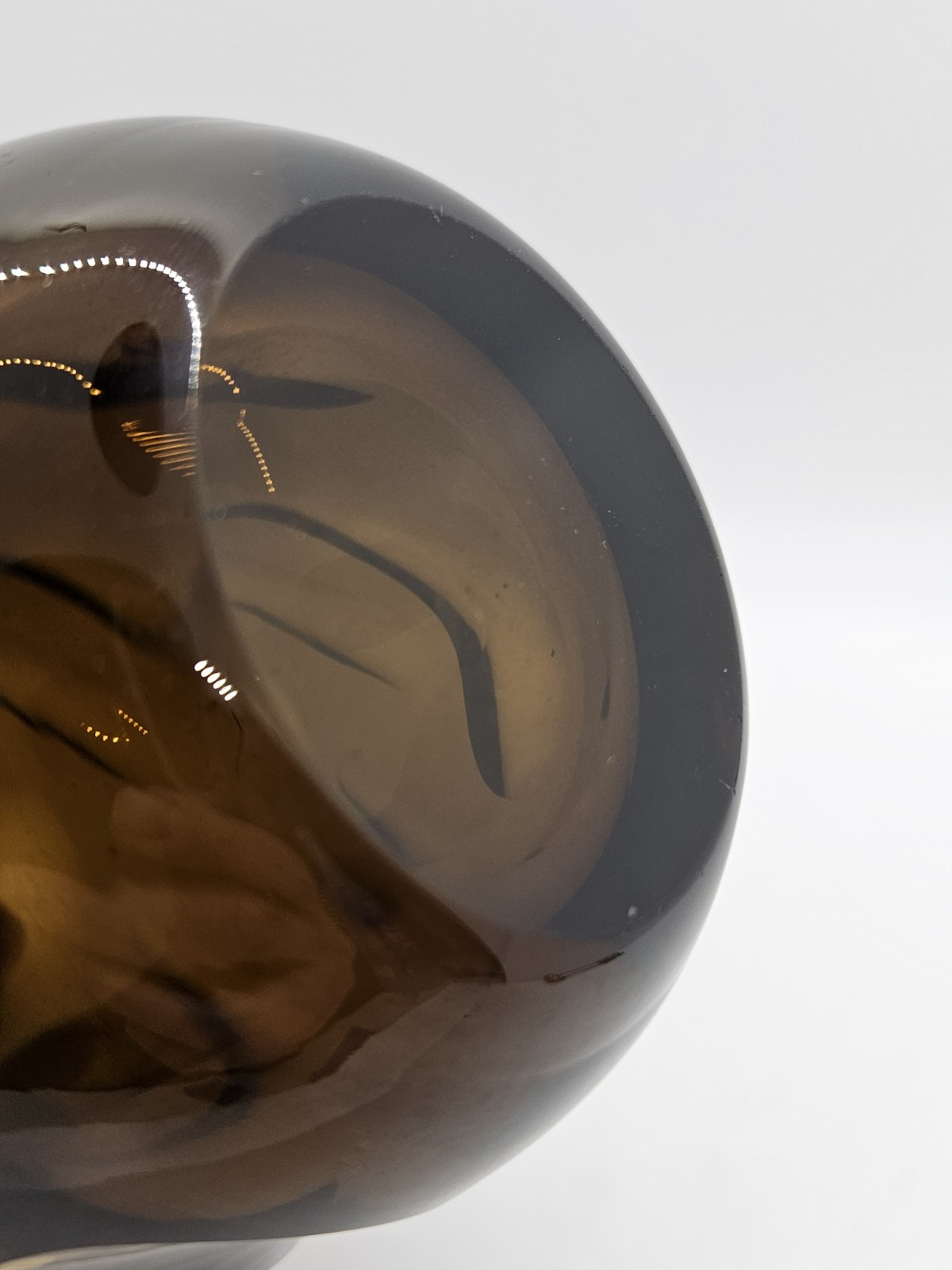 CZECH BOHEMIAN SKRDLOVICE Art Glass Brown Cut Vase 6″ Tall BOHEMIA Cut Glass