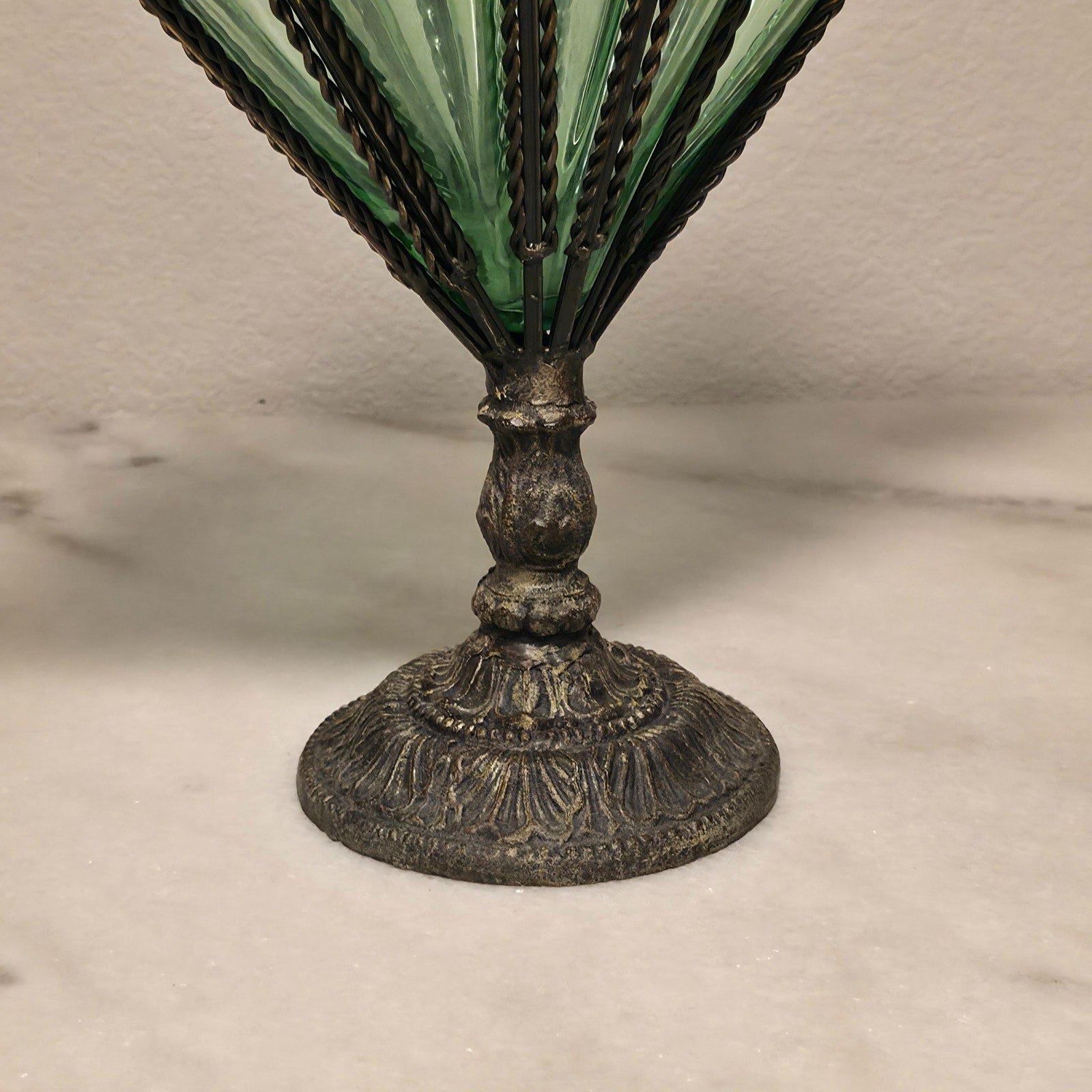 Vintage Murano Green Glass Victorian Style Art Glass Decorative Rare Urn Vase