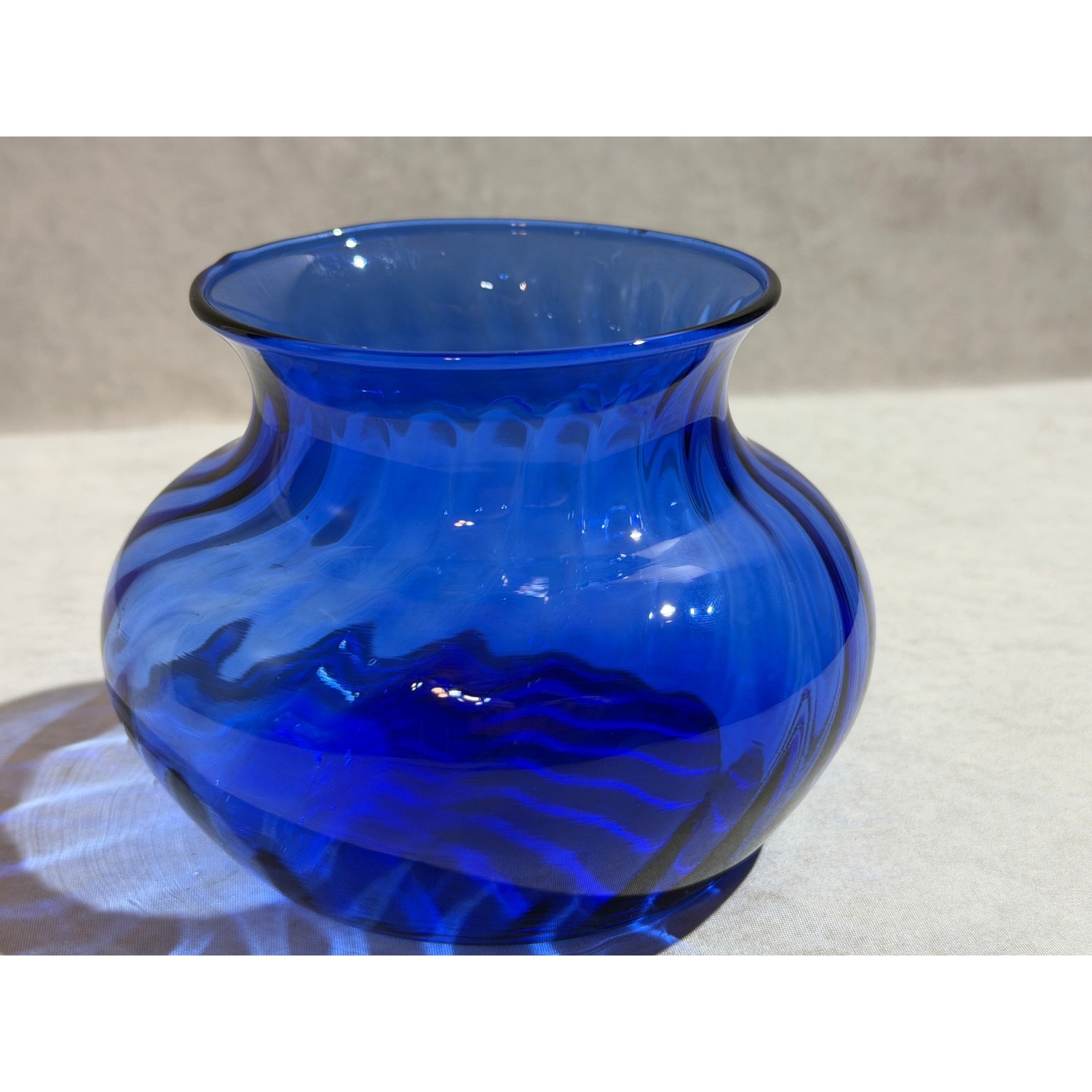 Vintage Indiana Glass “Illusions” Cobalt Blue Optic Swirl 4″ Vase #30194