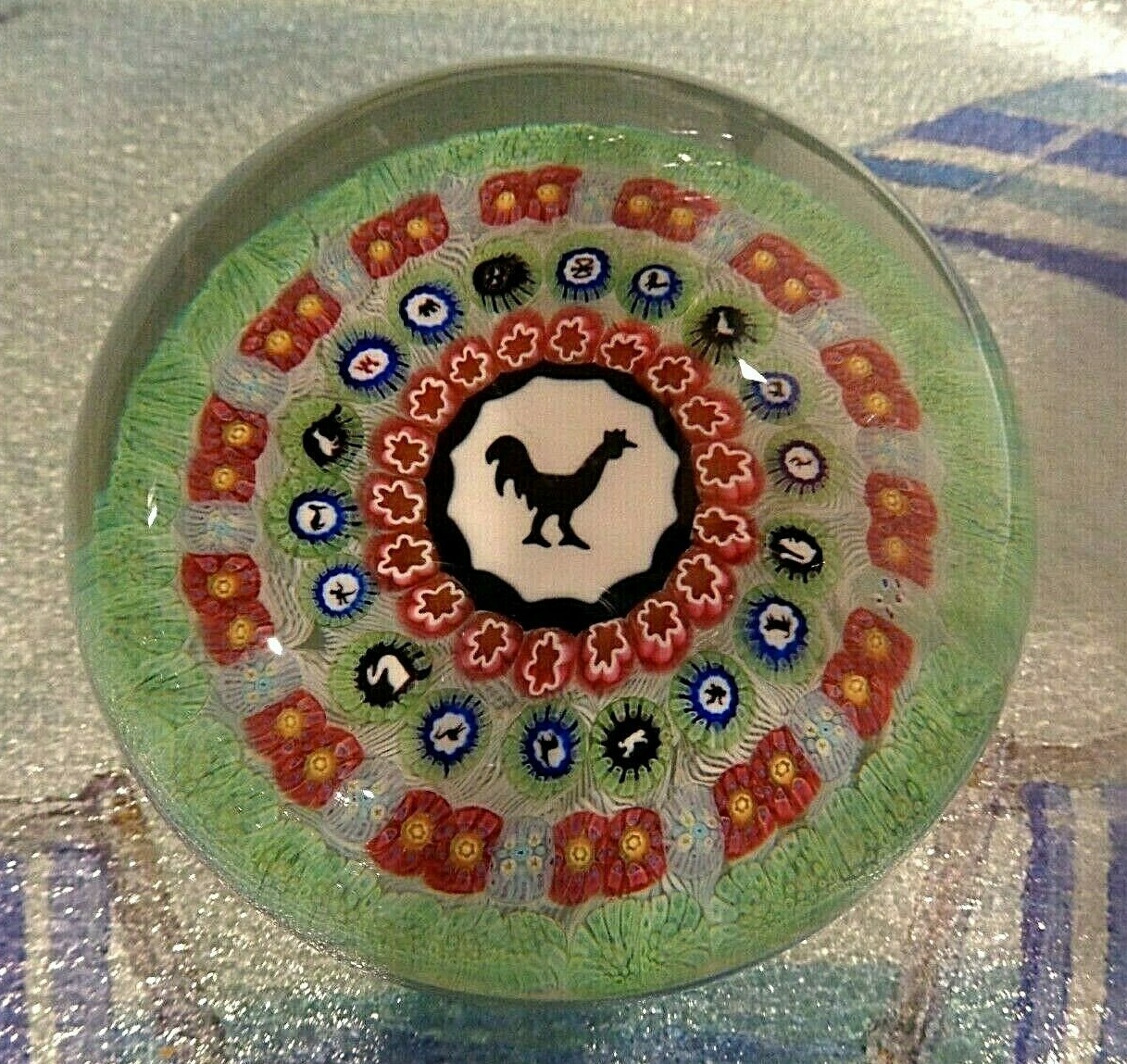 LARGE 1971 Baccarat Crystal GRIDEL ROOSTER Millefiori Cane Paperweight #541 3.3″