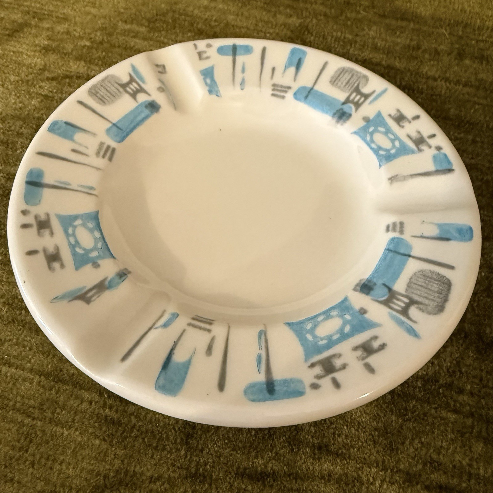 Vtg Blue Heaven Ashtray Royal USA China Atomic Mid-Century Modern Small 5.5” MCM