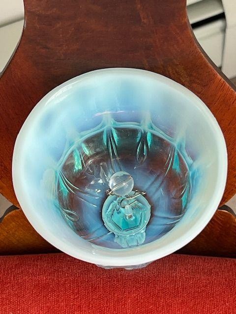 Vintage Fenton Art Glass Aqua Blue Opalescent Bell 6.5″