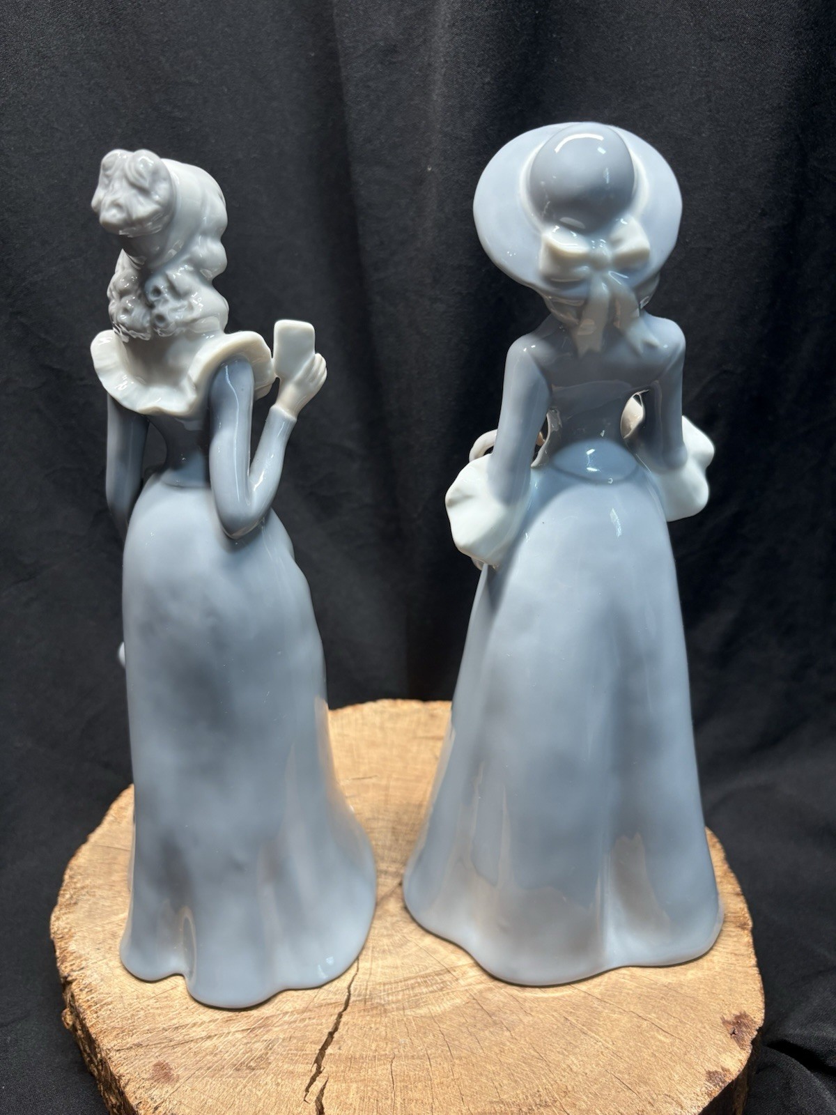 Unmarked Vintage 1983 Japan Blue White Porcelain Women Figurines Set of 2