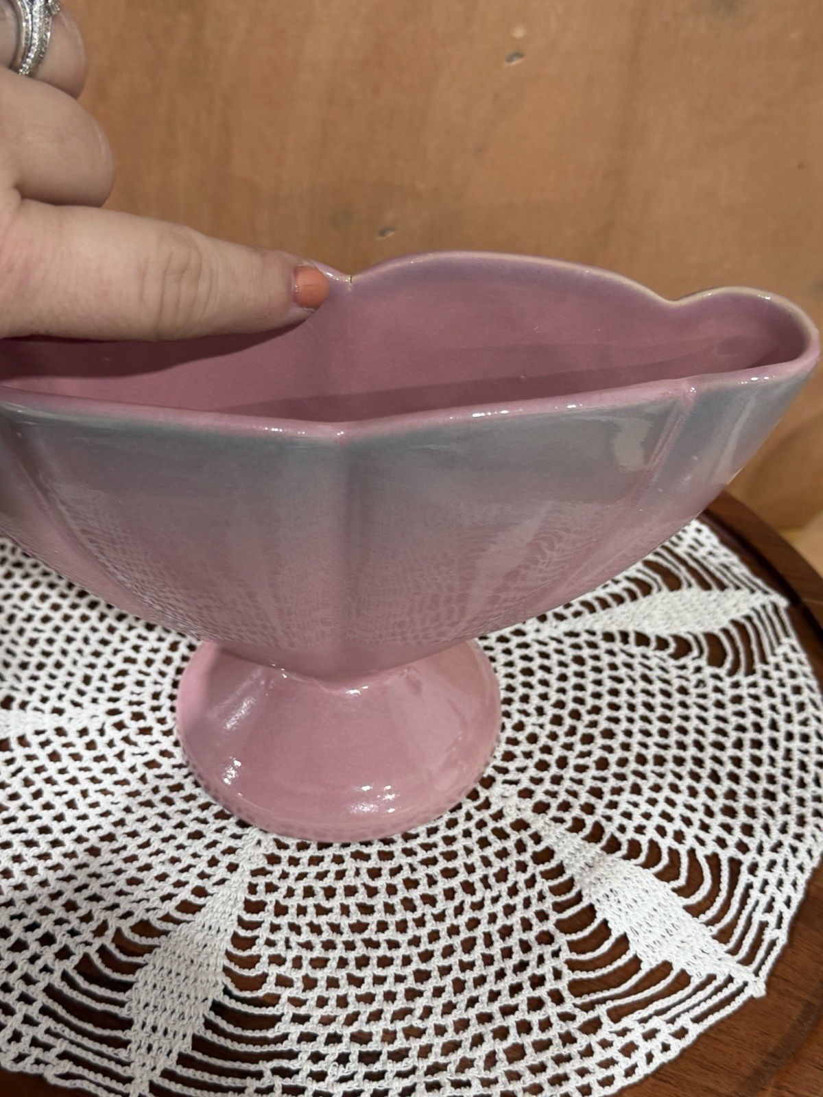 Rosemeade Pottery fan vase with pink to Purple Ombre glaze 7-1/2″ X 4-3/4